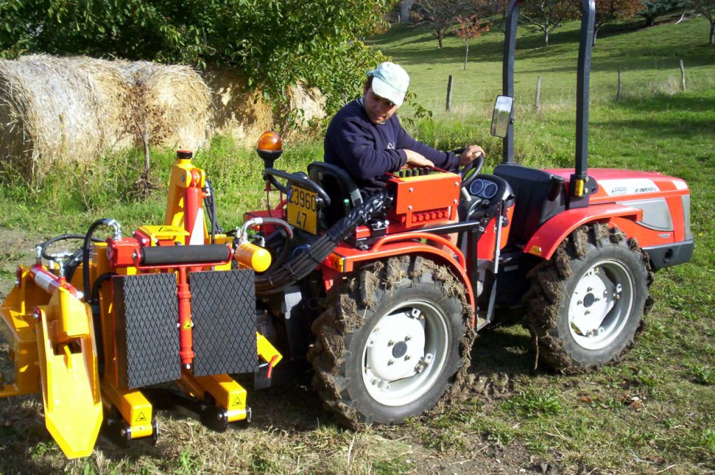 Select-40 an Carraro