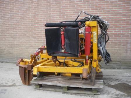 Damcon Anbau Baumrodemaschine