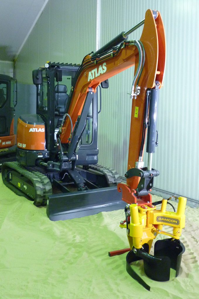 Atlas Minibagger AC 35UF mit KLR 300M ST