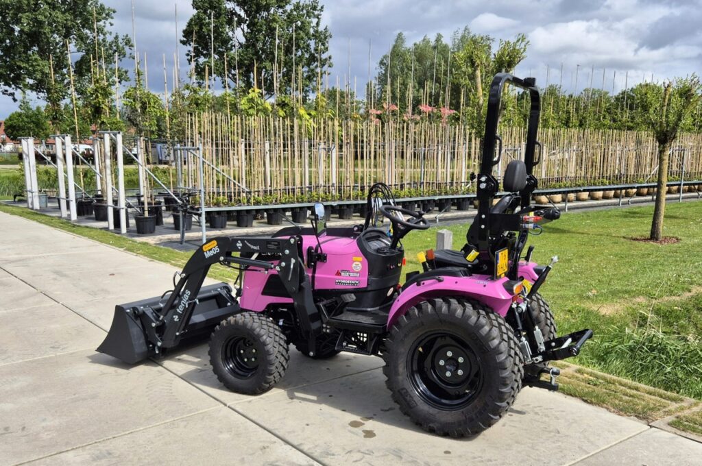 Captain 263 H in Rosa Farbe mit Frontlader