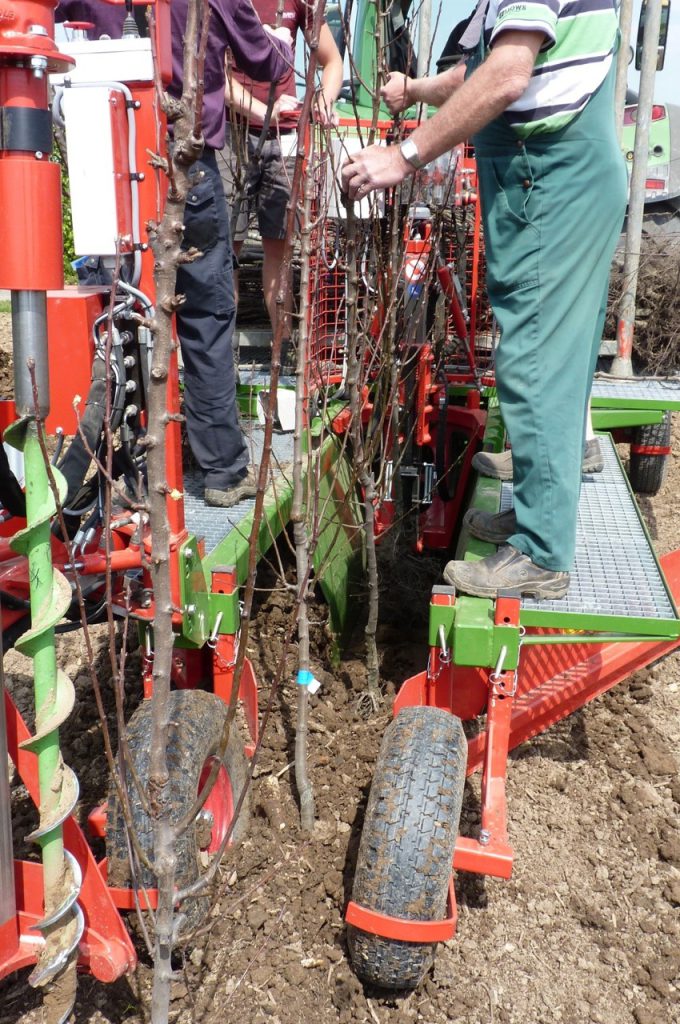 PL-40 F3 mit Lochbohrer für Betonpfähle