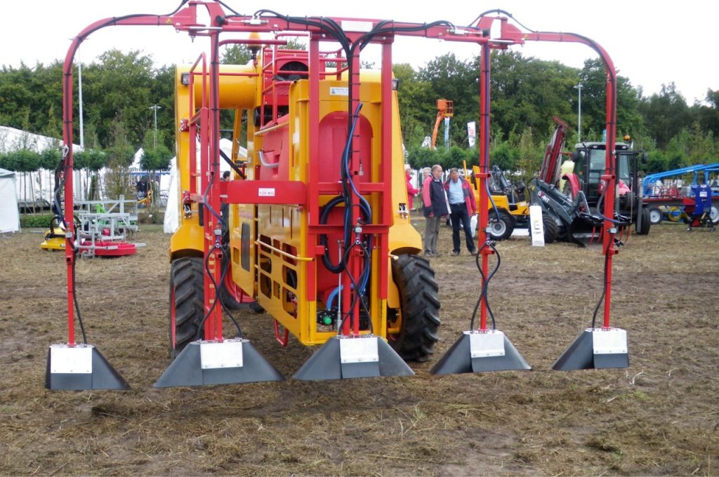 RVS Schirme an portaltraktor