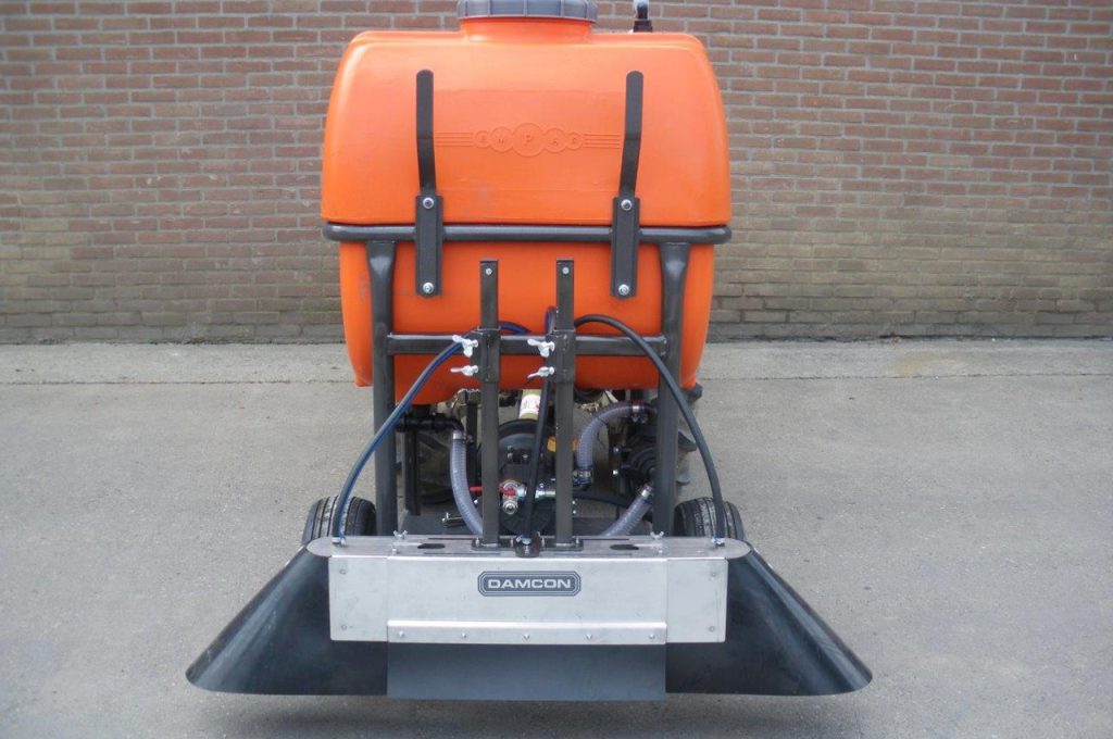 RFS Spritzkappe mit 3 Düsen an Empas Spritze verlängert