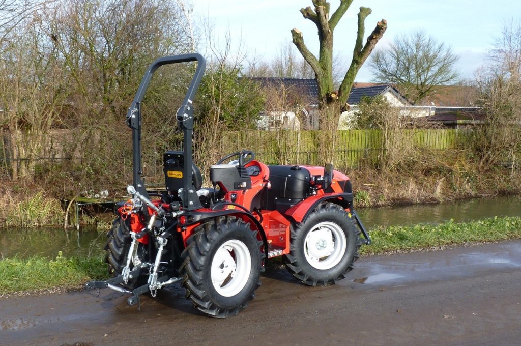 Antonio Carraro TTR 4400 II