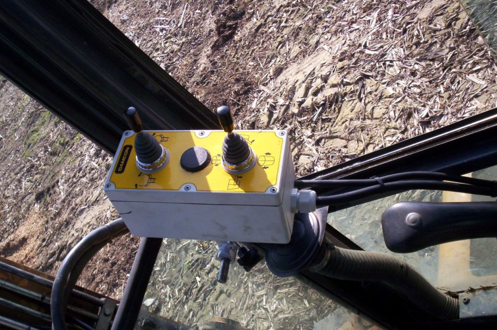 elektrische Bedienung