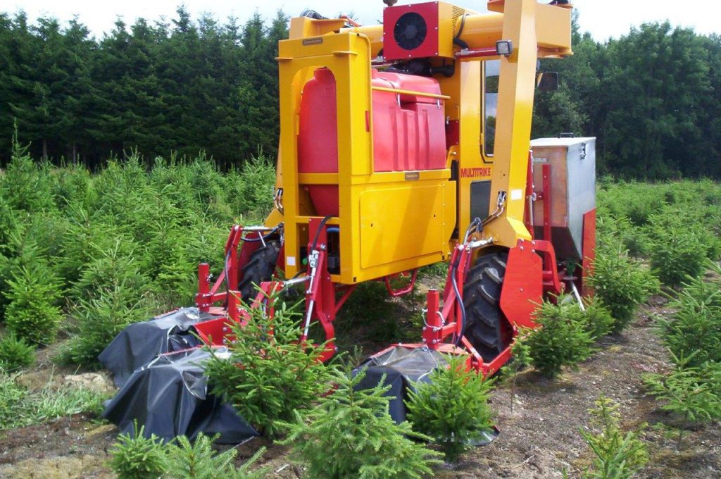 Unkrautkappen SK K130 mit Reihendüngenstreuer