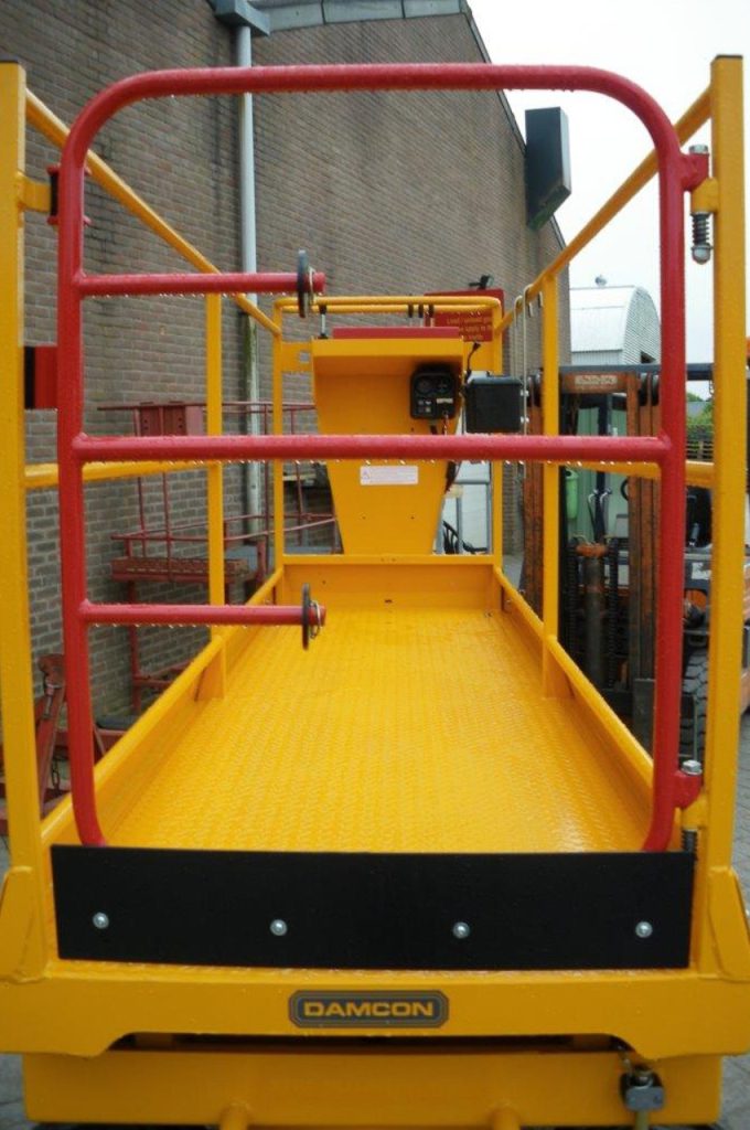 Unterseite Tür abgedeckt