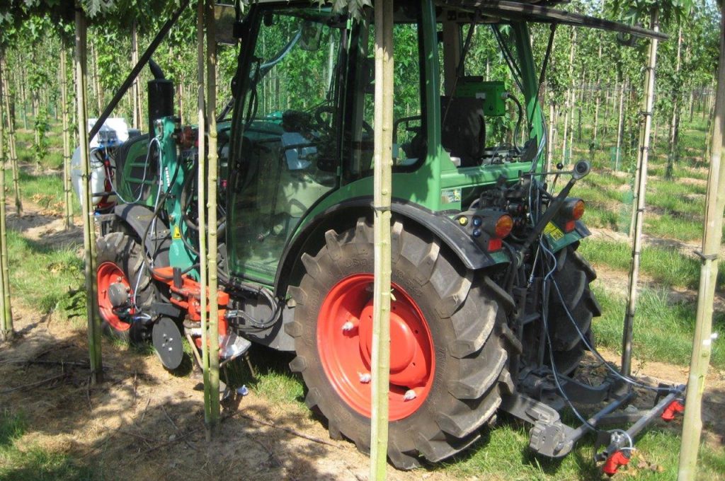 2x LVS Streuköpfe Aufbau auf Fendt
