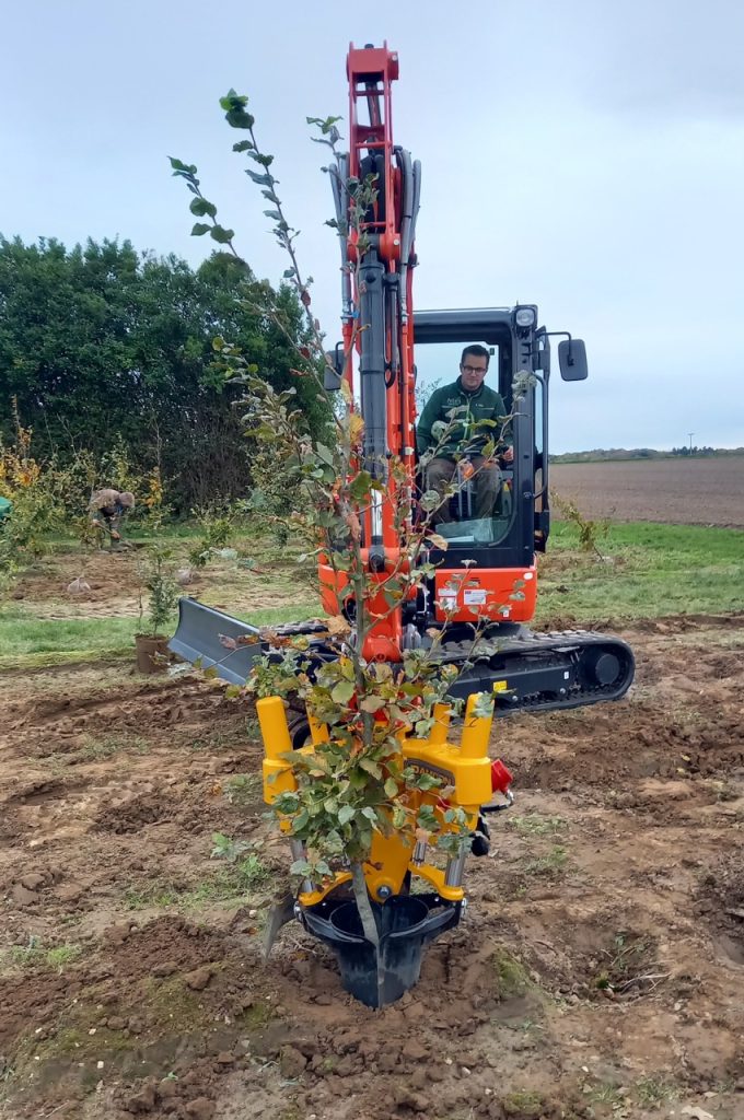 KLR-300M ST an Kubota KX 037