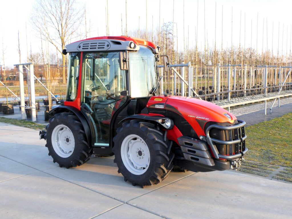 Antonio Carraro Tony 8900 SR