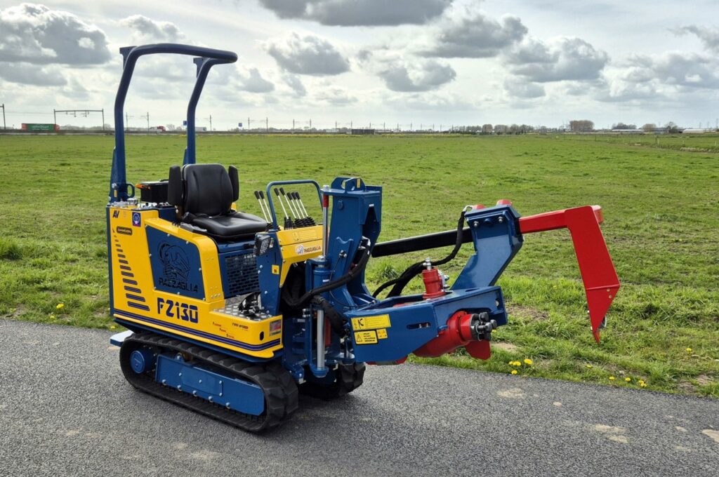FZ-130 AV mit Sicherheitsbügel